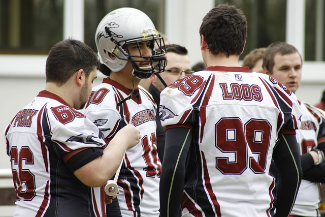 队进攻的发 队进攻的发