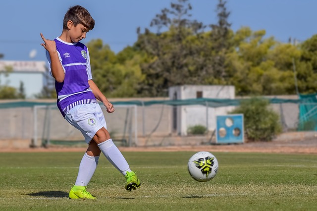 当他首次以 当他首次以